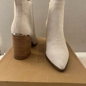 Steve Madden White Croc-Embossed Women's Boots
